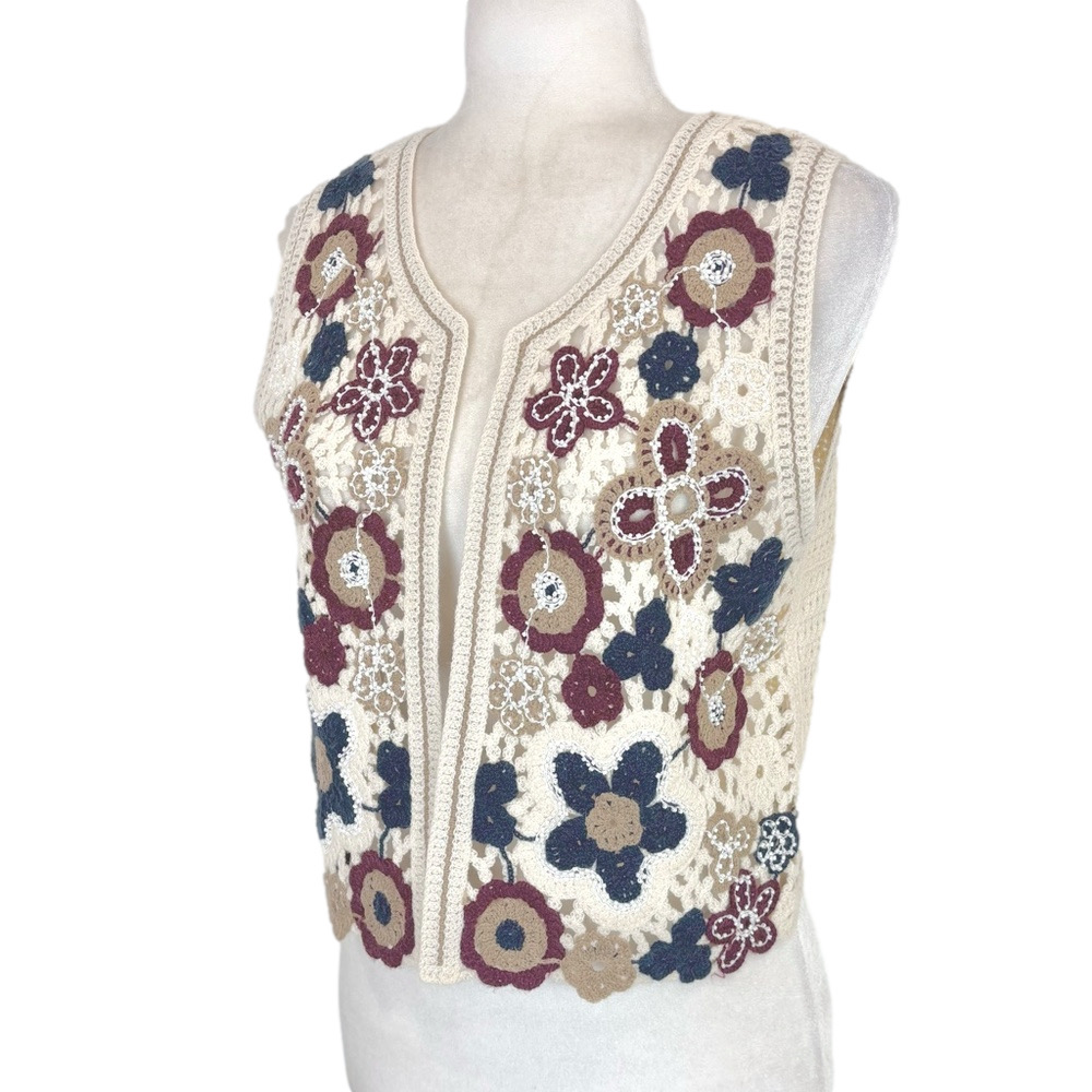 Tristan floral crochet vest